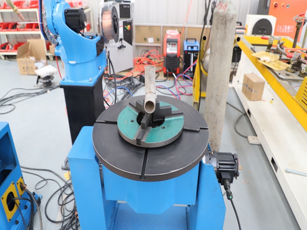 龙门焊接机械人是单驱照旧双驱 龙门焊接机械人