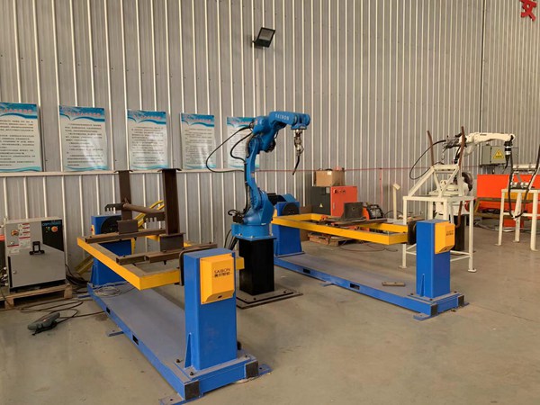 ×Ô¶¯º¸½ÓÉú²úÏßͼƬչʾ ¹ÜµÀ×Ô¶¯º¸½ÓÉú²úÏßµÄÓ¦ÓÃ