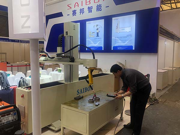 µÚ25½ì°£Éº¸½ÓÓëÇиîÕ¹ÀÀ»á-Çൺ½ñÄê»á¹ÙÍøÖÇÄÜÊ×´ÎÁÁÏà