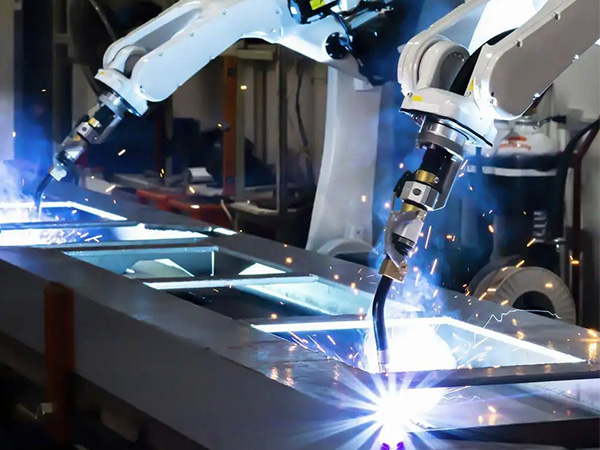 ˫˿º¸½Ó»úеÈ˵Äά»¤±£ÑøÔõô×ö ˫˿º¸½Ó»úеÈ˵Äά»¤±£ÑøÔõô×ö