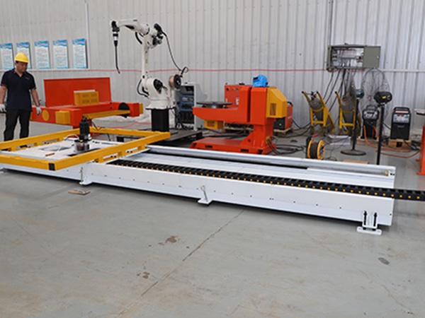 È«×Ô¶¯º¸½Ó»úеÈ˳£¼ûµÄ¸¨Öú×°±¸ÓлúеÈ˵عì È«×Ô¶¯º¸½Ó»úеÈ˳£¼ûµÄ¸¨Öú×°±¸ÓлúеÈ˵عì